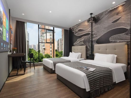 香蕉宿設計酒店（龍華民治店）優惠