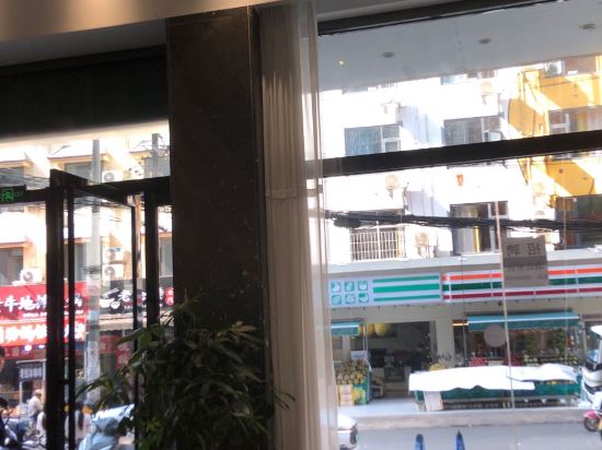 西雙版納彩雲之龍酒店優惠