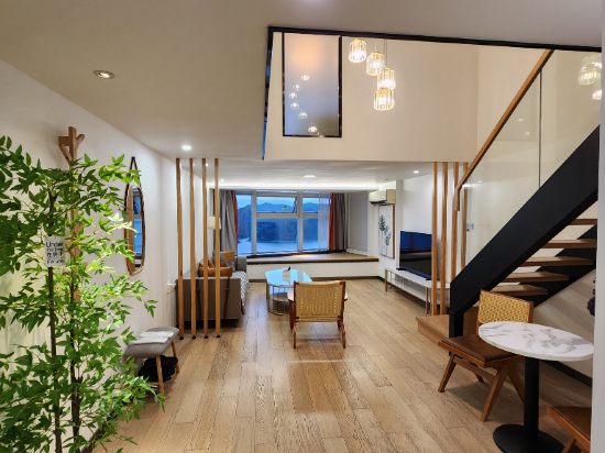 四季LOFT國際酒店公寓（深圳壹海城mall店）優惠