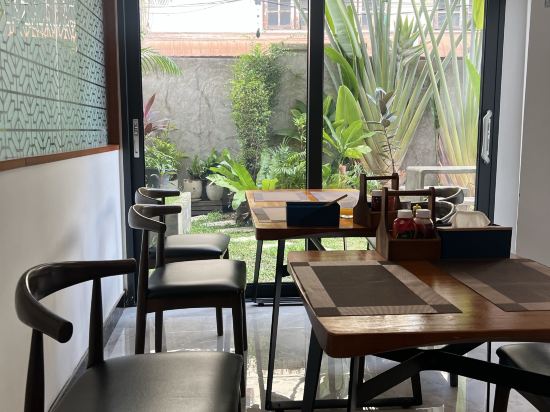 塔佩雙子飯店優惠