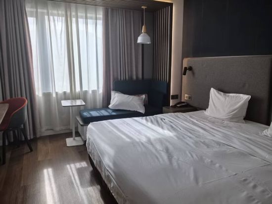 濟南經十路智選假日酒店優惠