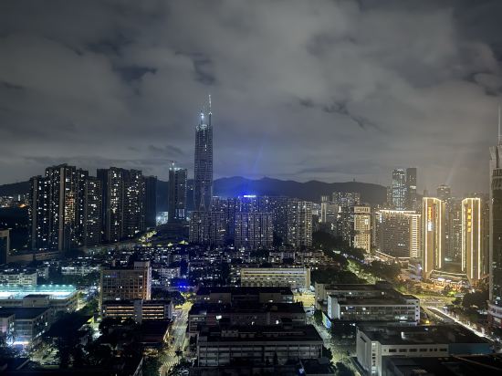 楓雨國際公寓（深圳福田華強北地鐵站店）優惠