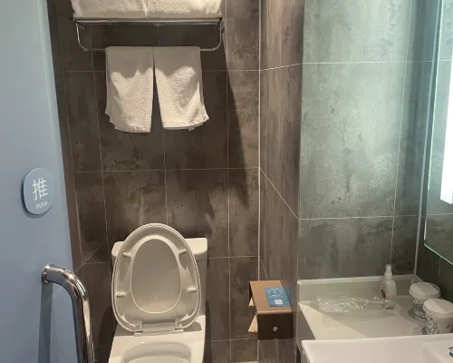 Hanting Shanghai Hongqiao Airport Qibao Subway Station Hotel Zimmer Photos