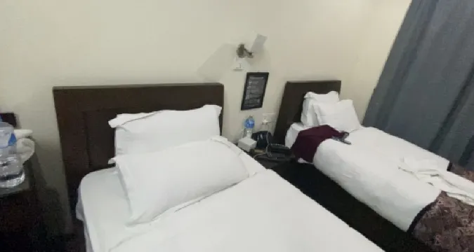 HOTEL 11 THAMEL Номера Photos