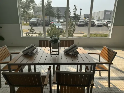 Radisson Hotel & Conference Centre Calgary Airport Общественные зоны Photos