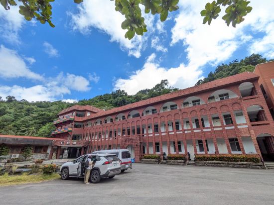 台東知本泓泉溫泉渡假村優惠