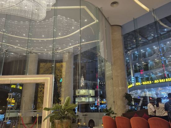 雷加里亞黃金飯店優惠