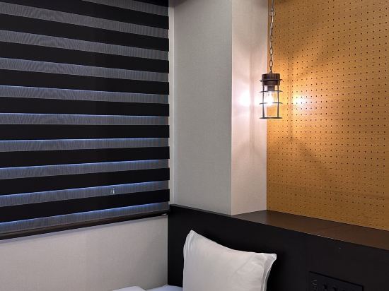 ランプライトブックスホテル福岡 クーポン