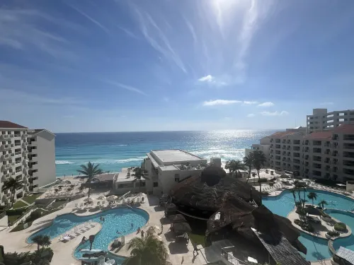 Emporio Cancun - Buy All Inclusive Option Photos