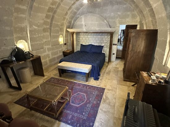 假日洞穴酒店優惠