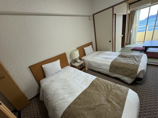 ウィスタリアンライフクラブ熱海 クーポン