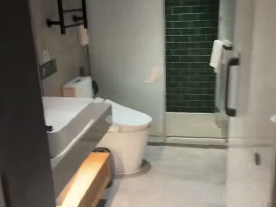 秋果酒店（深圳會展中心崗廈地鐵站店）優惠