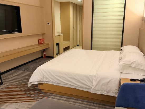 開平伊士高酒店優惠