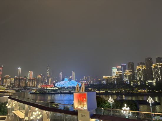 THE HUMBLE 厚居高空江景飯店 （重慶解放碑洪崖洞店）優惠