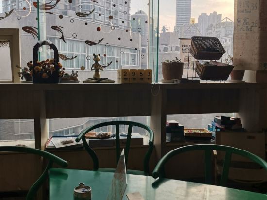 何夜青旅酒店（重慶解放碑步行街店）優惠