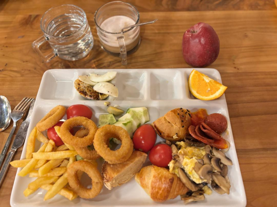 假日洞穴酒店優惠