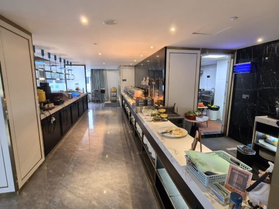 希岸Deluxe飯店（中山興中廣場店）優惠