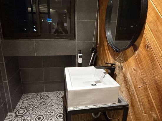 Old School行旅 田中央旅店優惠