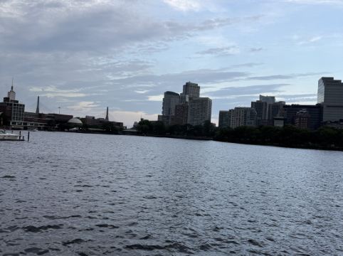 Hampton Inn Boston Seaport District優惠