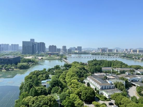 南京銀城皇冠假日酒店優惠