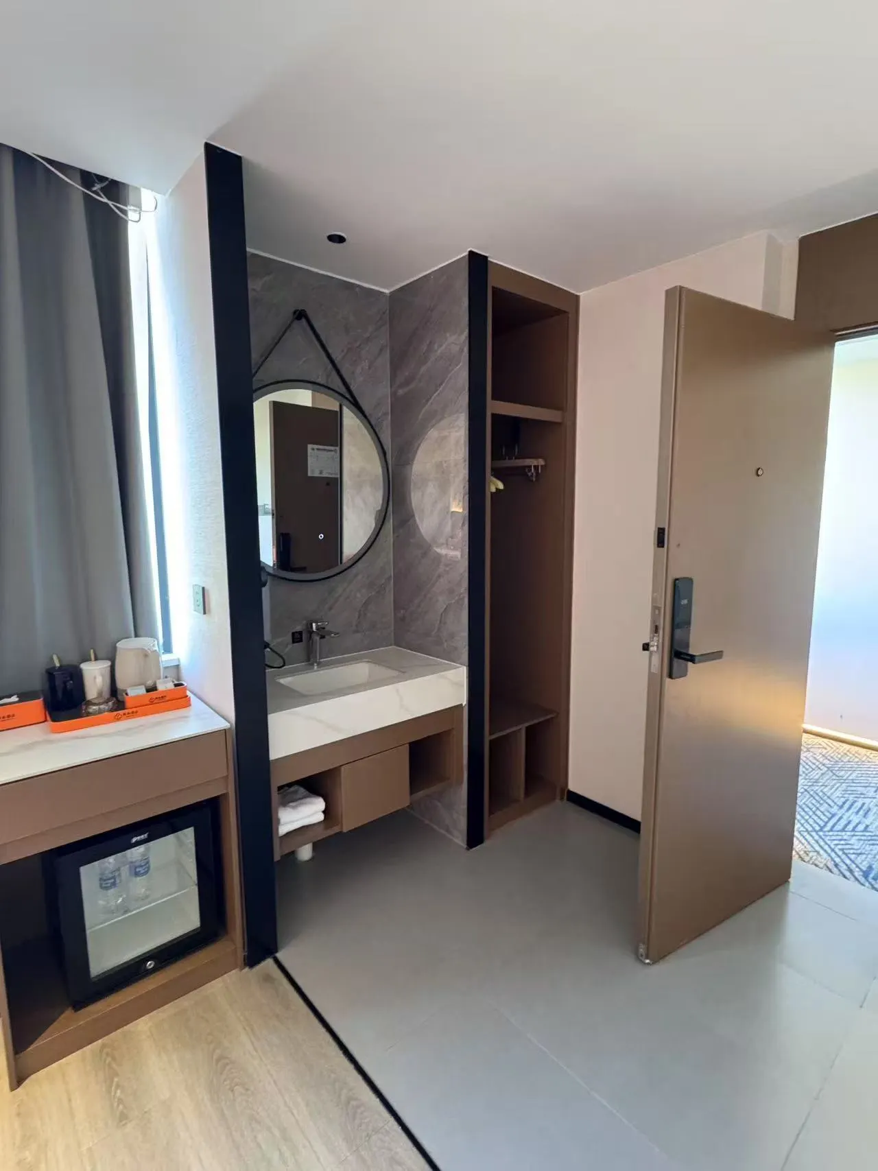 Yaduo Boya Hotel (Hengdian World Studios Ming and Qing Palace Gardens) Номера Photos