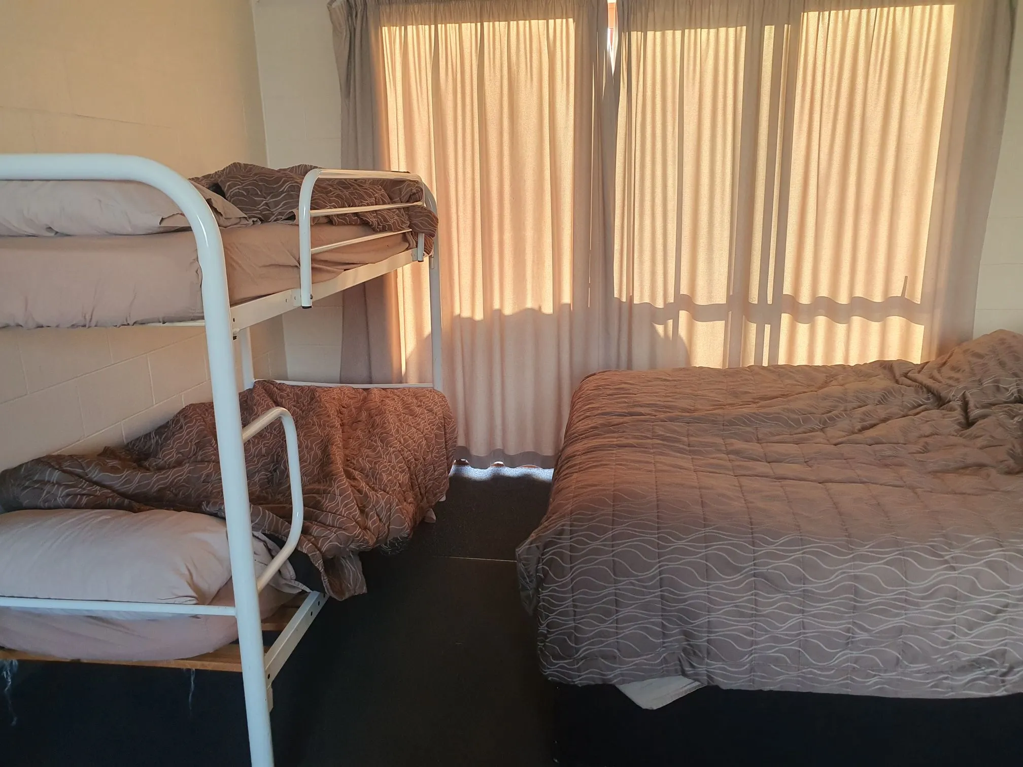 Nelson City Top 10 Holiday Park Phòng Photos