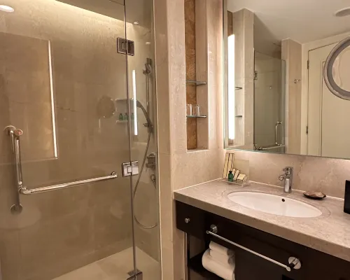 Edsa Shangri-La, Manila Rooms Photos
