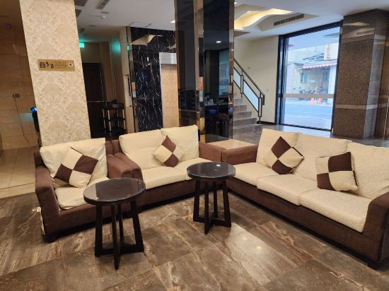 鮪魚家族飯店-鹽埕館優惠