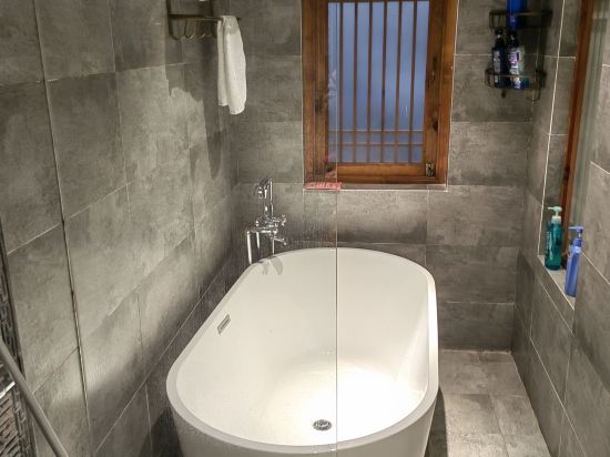 麗江晏域設計師度假酒店優惠