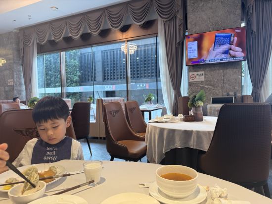深圳喜悦假日酒店優惠