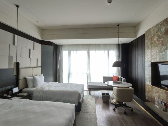 深圳深鐵皇冠假日酒店優惠