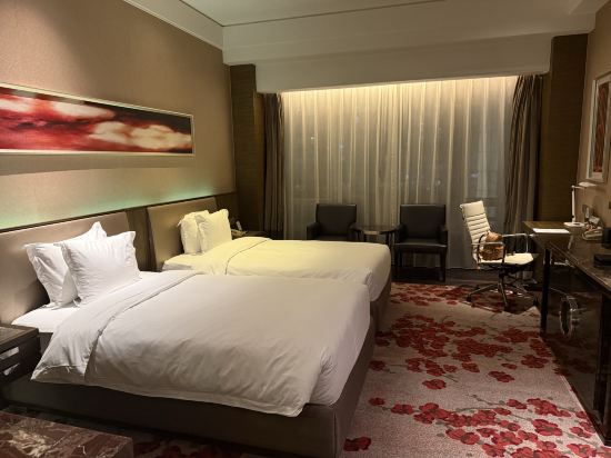 南京銀城皇冠假日酒店優惠