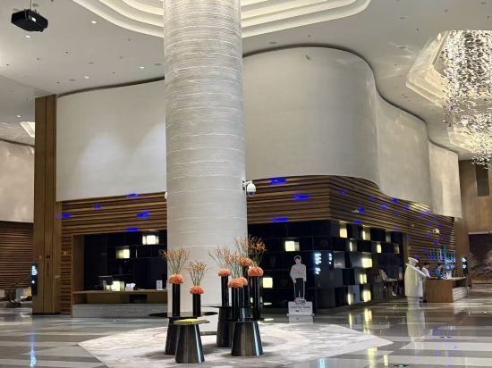 三亞山海天大飯店·傲途格精選優惠