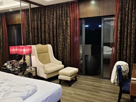 佛山陶花園藝宿館精品主題酒店（中國陶瓷城店）優惠