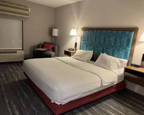 Hampton Inn Coventry-Warwick Area Zimmer Photos