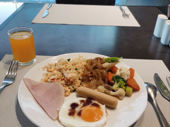 阿瑪拉素萬那普飯店優惠