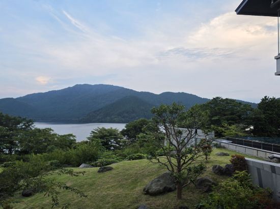 箱根・芦ノ湖 はなをり クーポン
