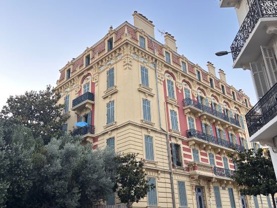 康城皇宮尼梅亞公寓酒店優惠