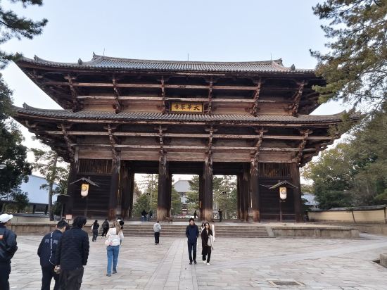 奈良県外国人観光客交流館 (奈良県猿沢イン) クーポン