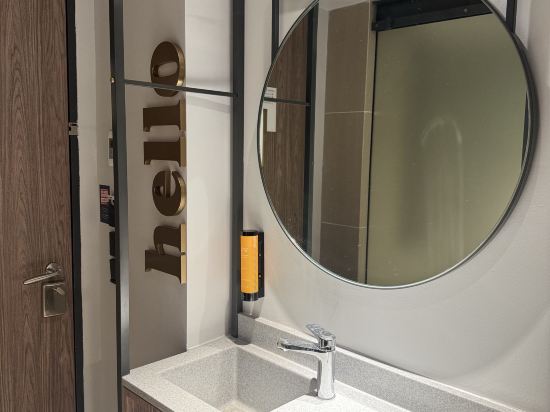 新加坡港灣彩鴻酒店 （Staycation Approved）優惠