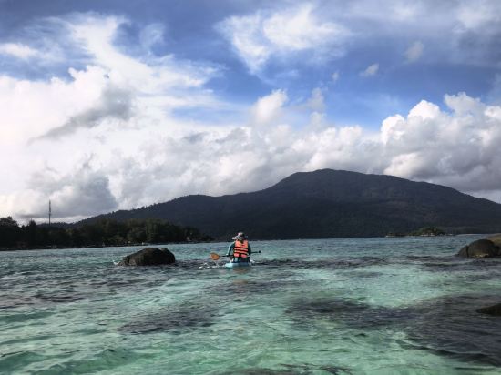 麗貝島日出海灘馬裏度假村優惠