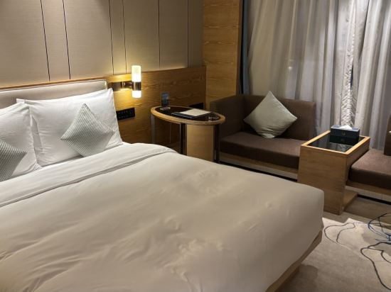 珠海金葉五洲皇冠酒店（拱北口岸店）優惠