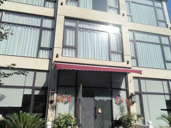 小院河畔民宿優惠