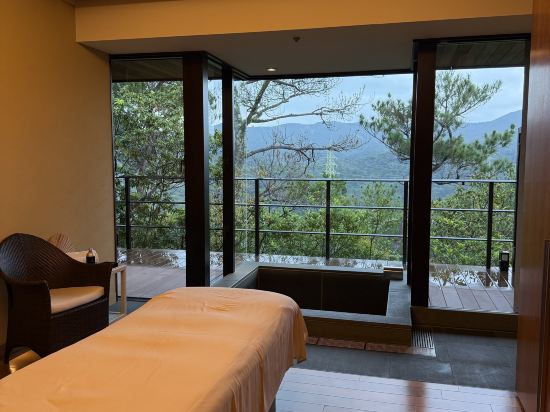 ザ・リッツ・カールトン沖縄 クーポン