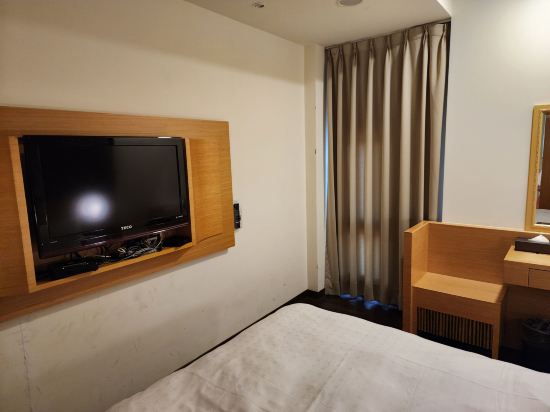 鮪魚家族飯店-鹽埕館優惠