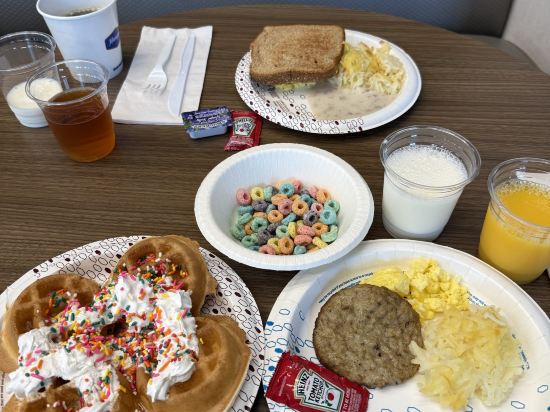 阿納海姆度假村會議中心歡朋套房酒店優惠