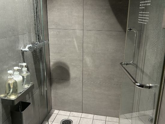 ナインアワーズ博多駅 クーポン