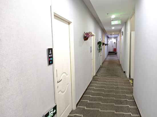 Zsmart智尚飯店（上海北外灘寶山路地鐵站店）優惠