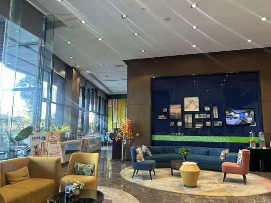 深圳光明希爾頓歡朋酒店優惠