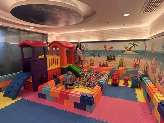 深圳富苑皇冠假日套房飯店優惠